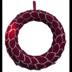 New red fabric leaf petal wreath